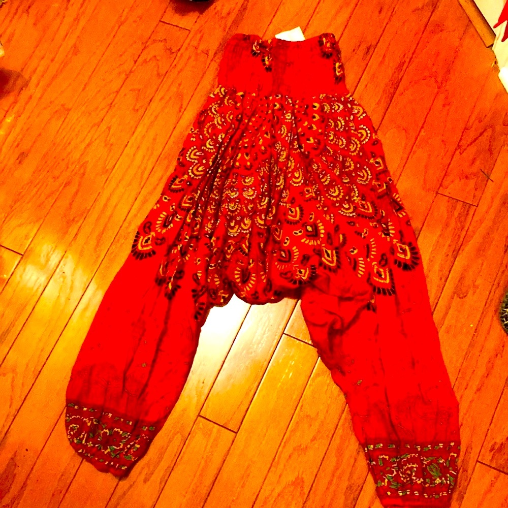 NWT Gypsy drop crotch cotton ruched waist and ankle pants